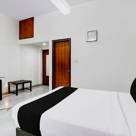 Hotel O Next Generation Guest House Liluāh Esterno foto